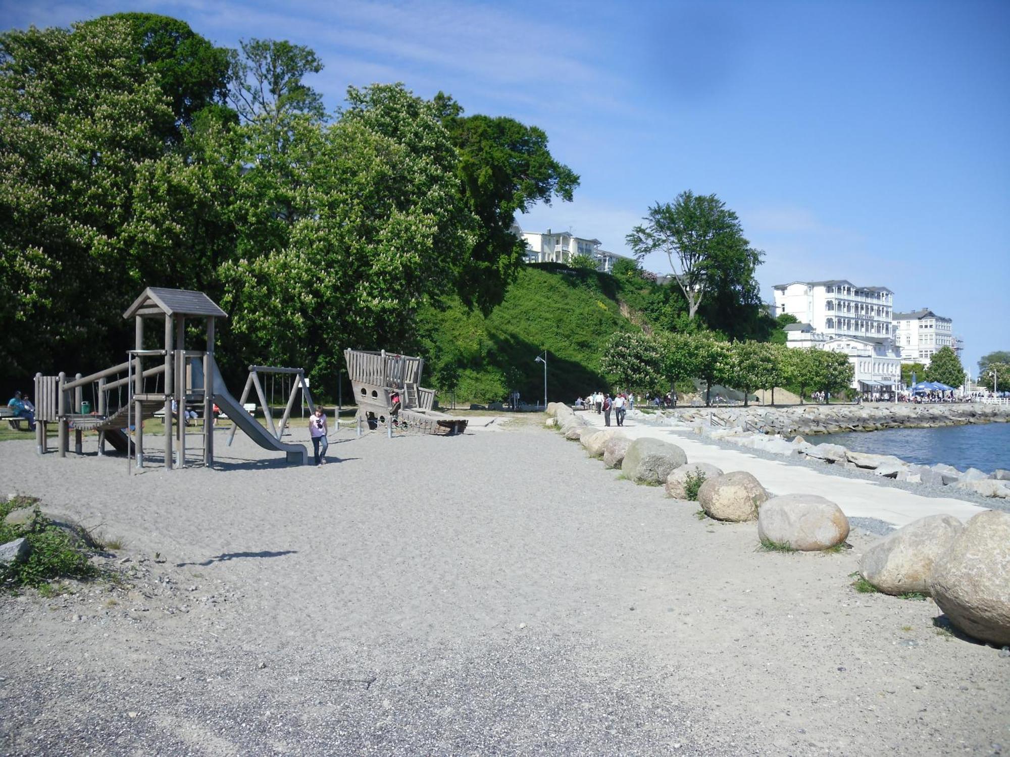 Apartment Villa Zur Altstadt Sassnitz Zewnętrze zdjęcie